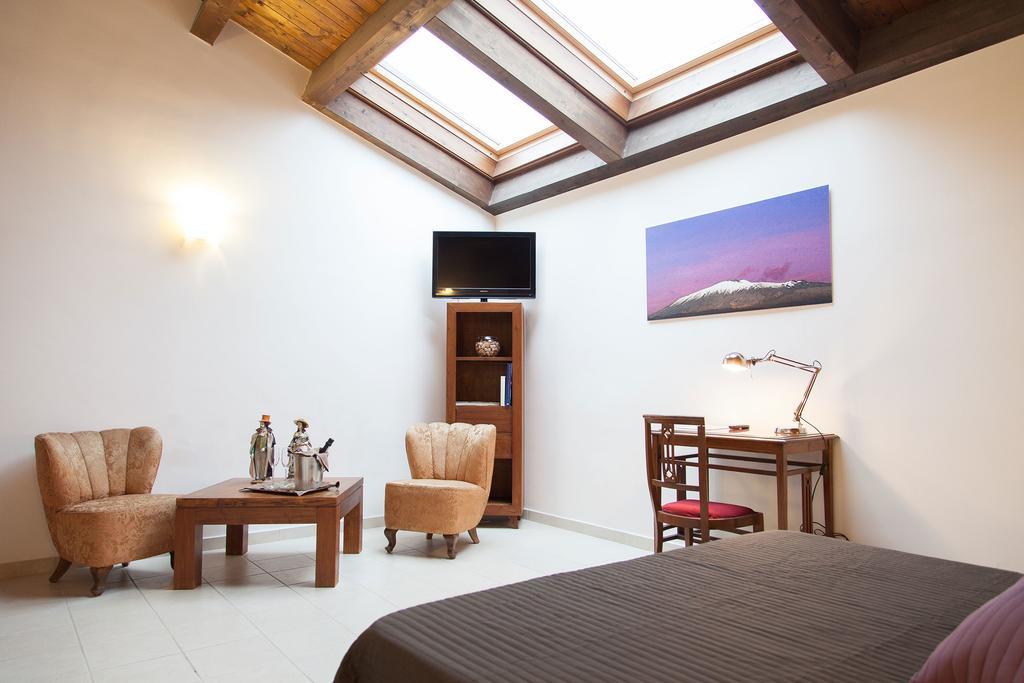 Feudo Vagliasindi -Wine Experience- Guest House Randazzo Bagian luar foto